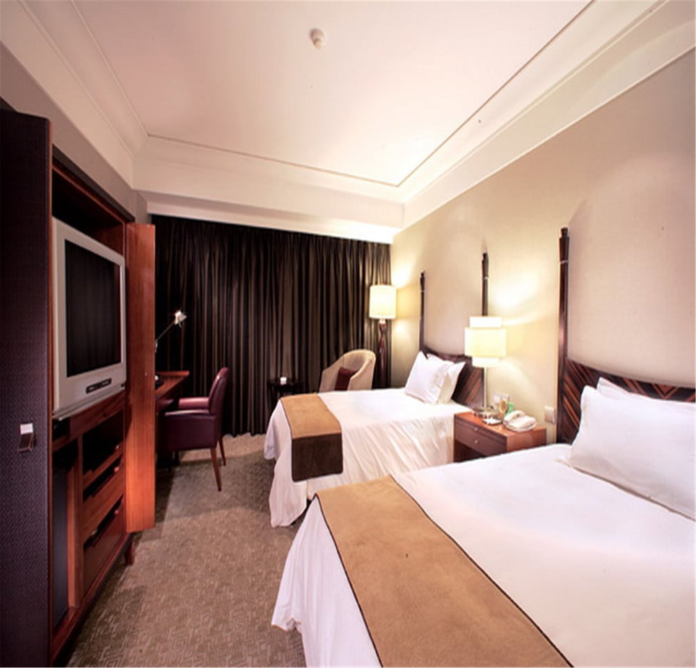 Jin Jiang Hotel 15/50