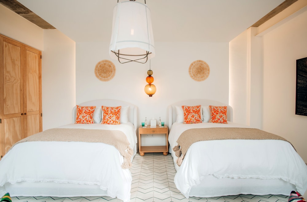 L Otel Doce 18 Concept House 23/60