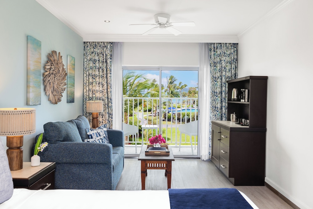 Coconut Bay Beach Resort and Spa 54/73