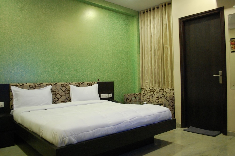 Royal View Hotel 13/30
