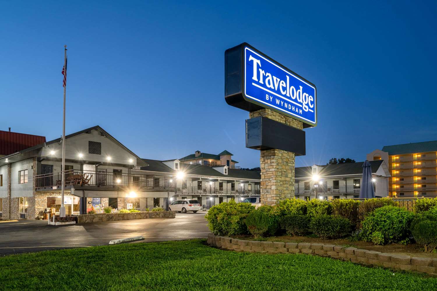 Travelodge By Wyndham Pigeon Forge 2/37