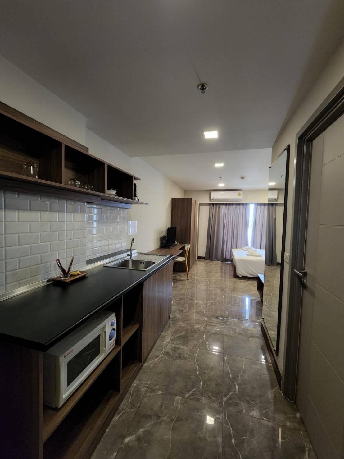 Rangsit Residence & Hotel 11/18
