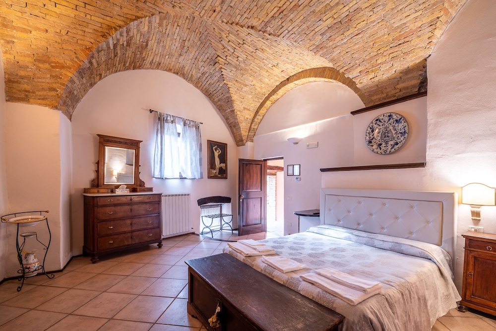 HOTEL TREVI 18/26