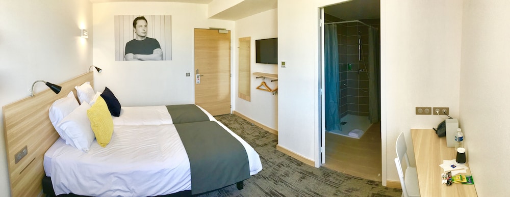 Brit Hotel Confort Martigues 22/51