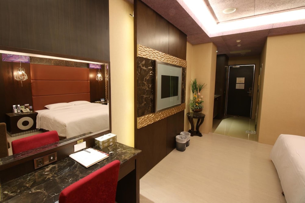 R7 Eco Hotel 33/33