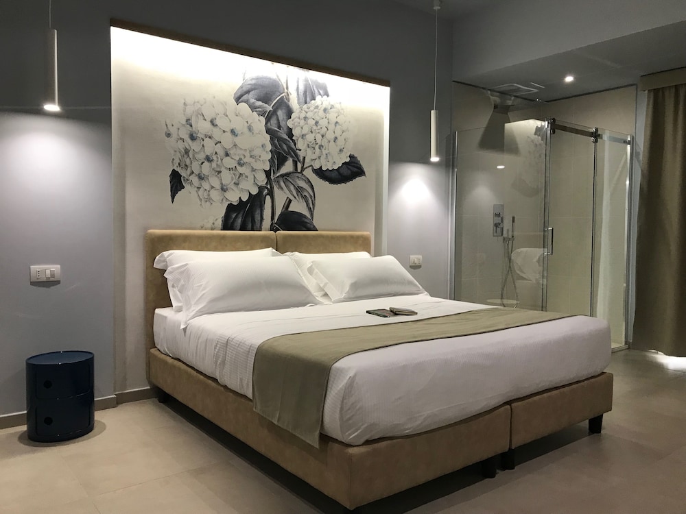 Junior Suite, King Bed