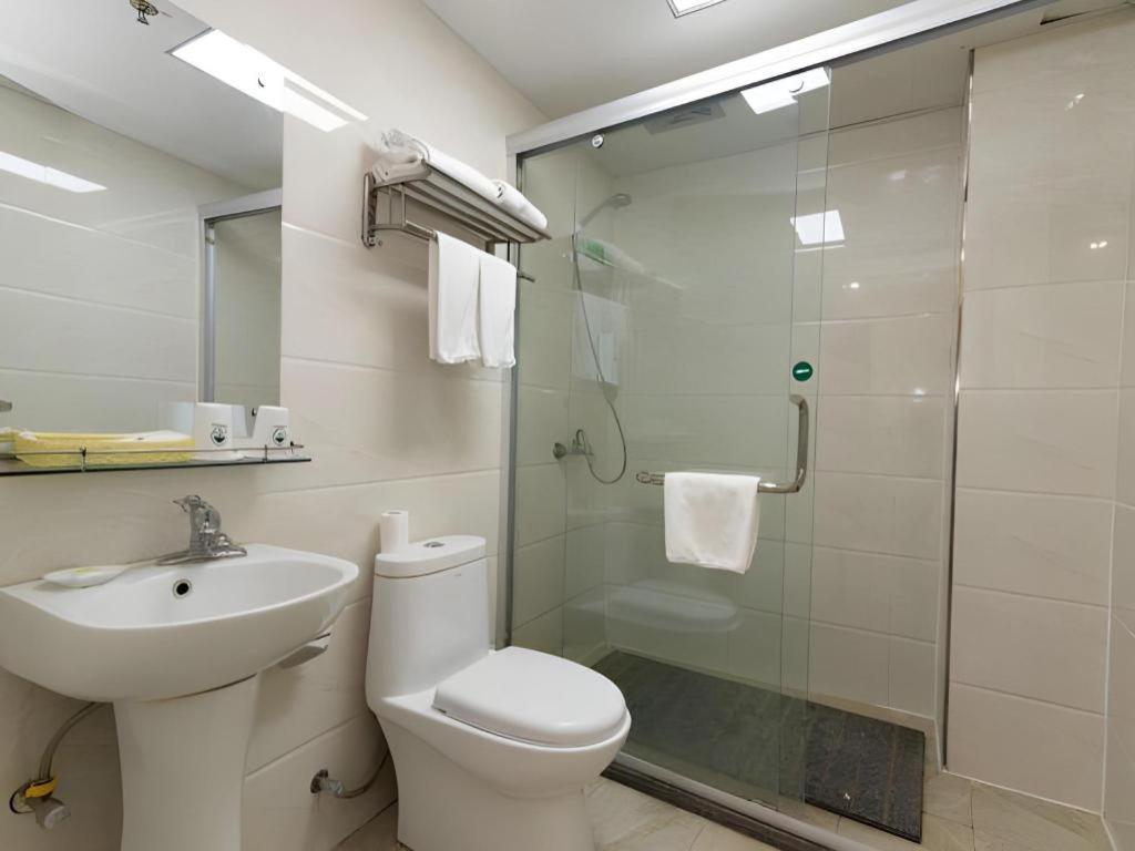 Greentree Inn Anqing Xiaosu Road Shell Hotel 45/50