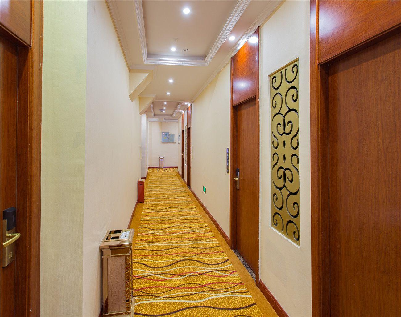 Chongqing you7 Express Hotel 11/17