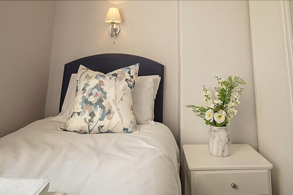 Anabelles Guest House 26/46