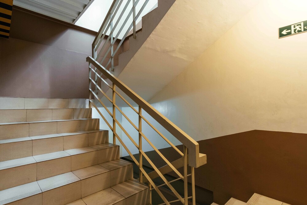 Reddoorz Plus Kamuning Quezon City 29/64