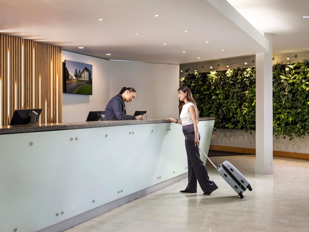 NOVOTEL AUCKLAND ELLERSLIE 10/63