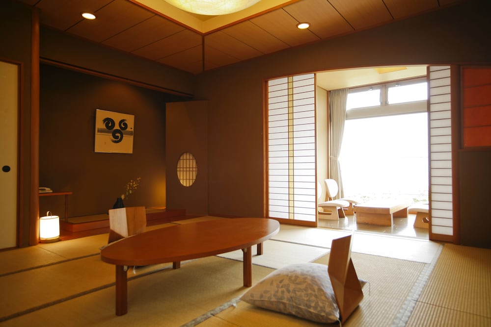Awaji Island Uzushio Onsen Umemaru (ex Umemaru) 20/24