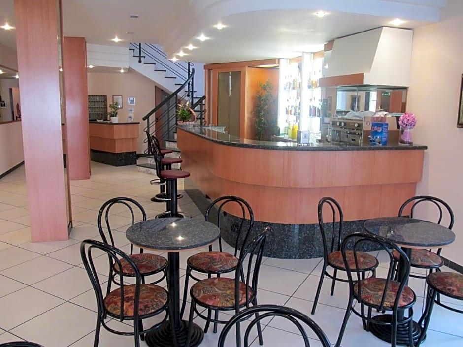 Hotel Basilea 37/42