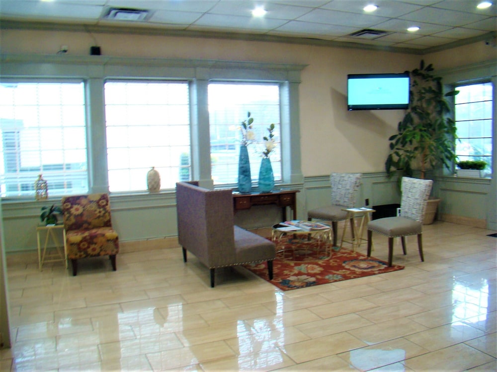 Baymont by Wyndham Front Royal Near Shenandoah National Park 28/44