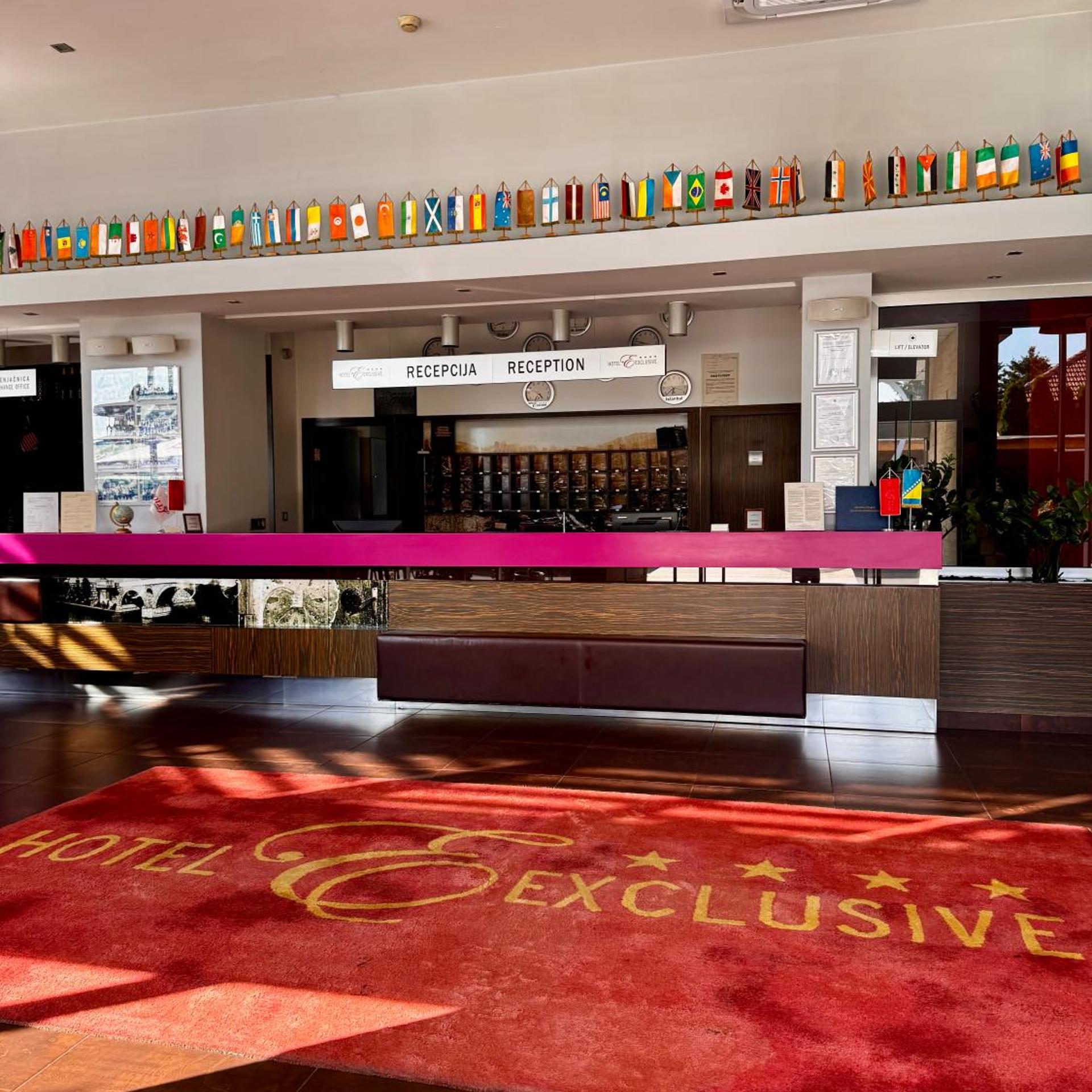 Exclusive Hotel 3/31