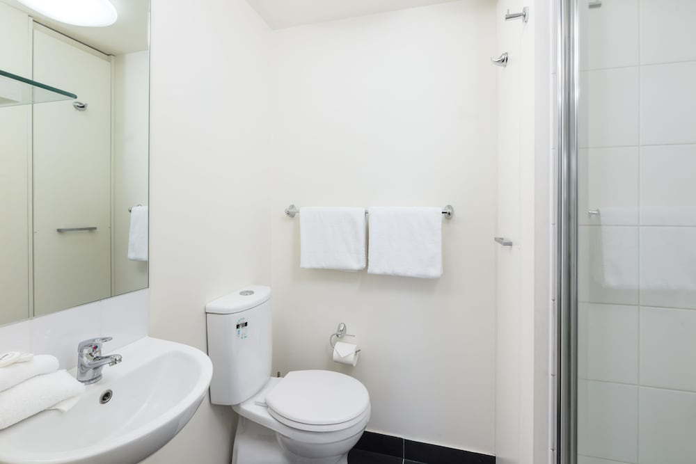 Quality Apartments North Melbourne 45/54
