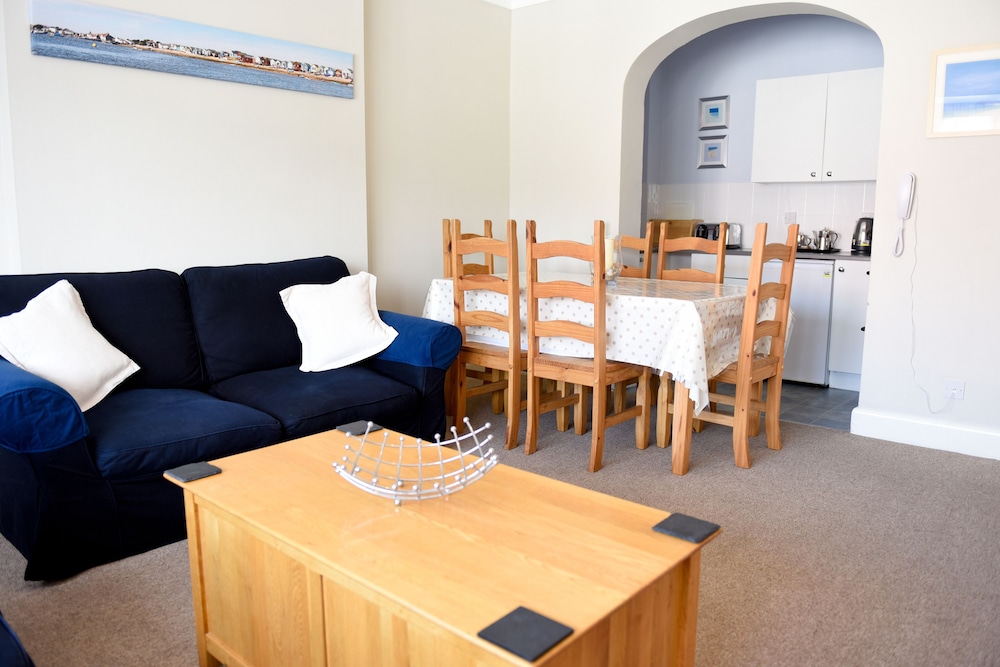 Riviera Hotel Holiday Apartments Alum Chine 49/49