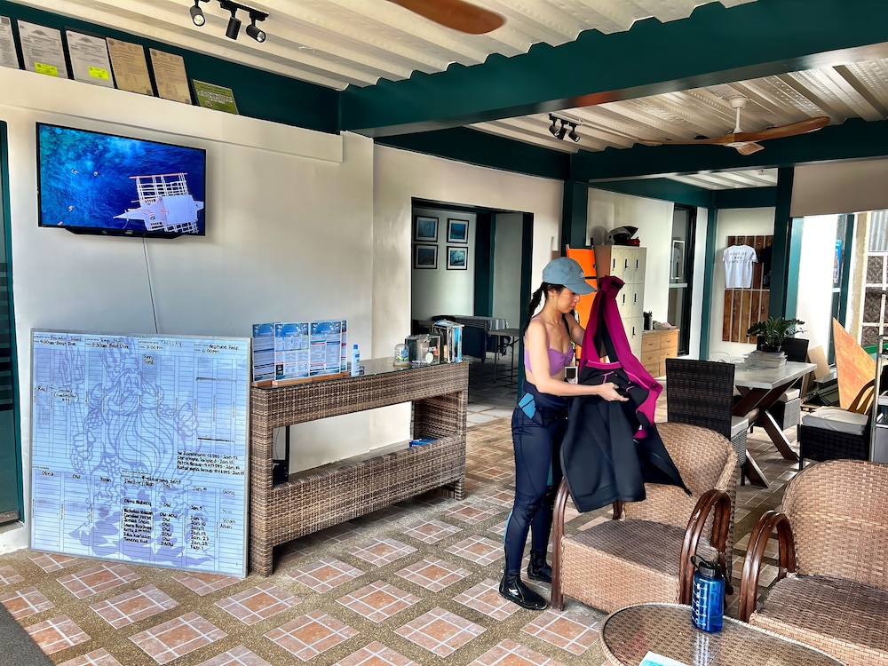 Neptune Diving Resort Moalboal 6/50