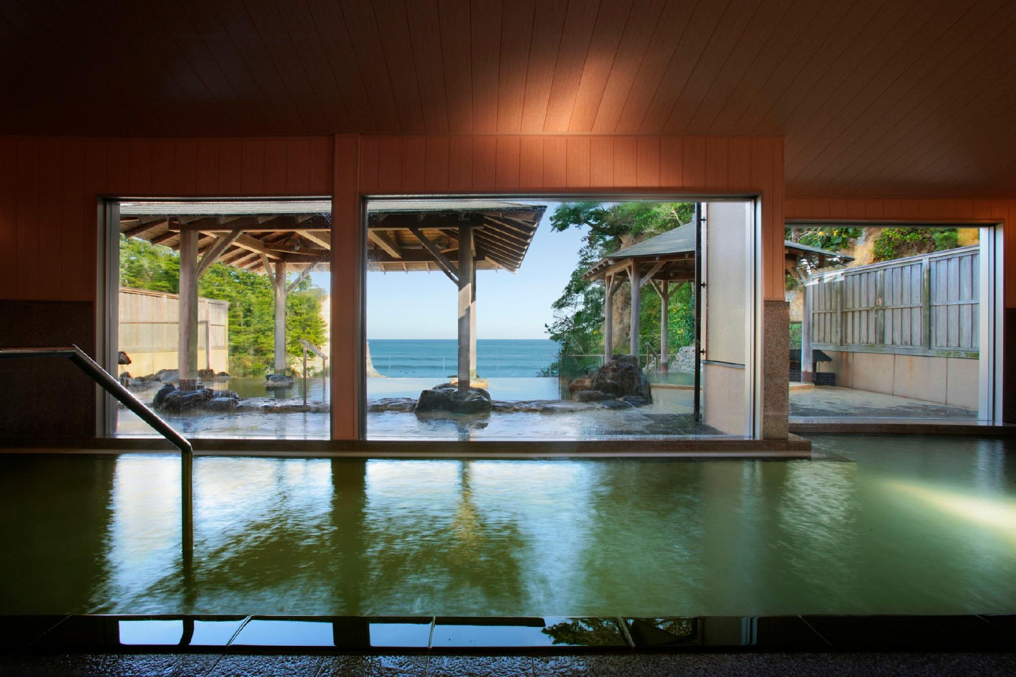 ITSUURA KANKO HOTEL 13/32