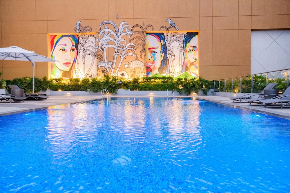 Park Inn By Radisson Bacolod 58/60