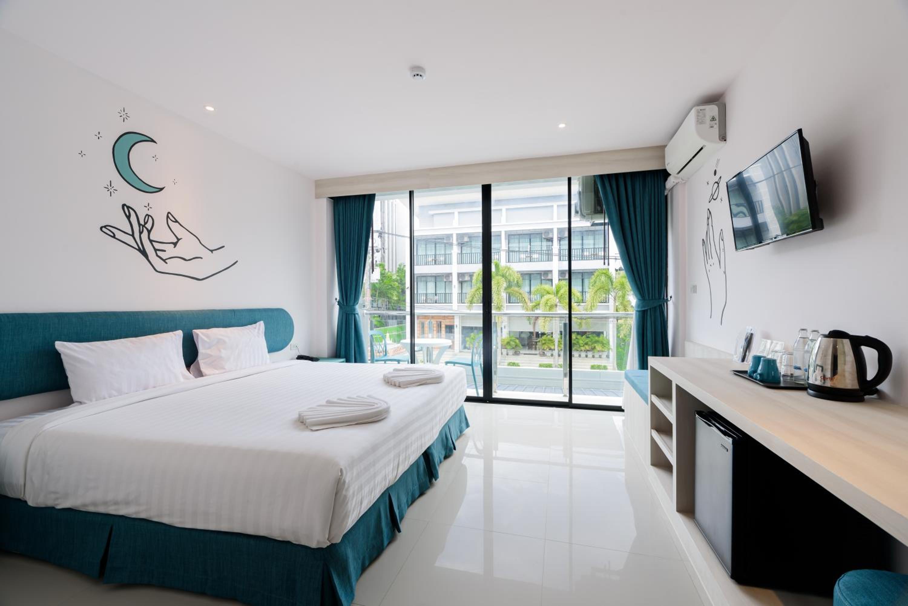 Moon Budget Hotel 10/37