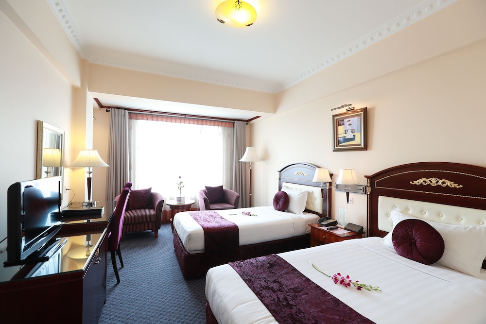 Flower Garden Hotel 17/50