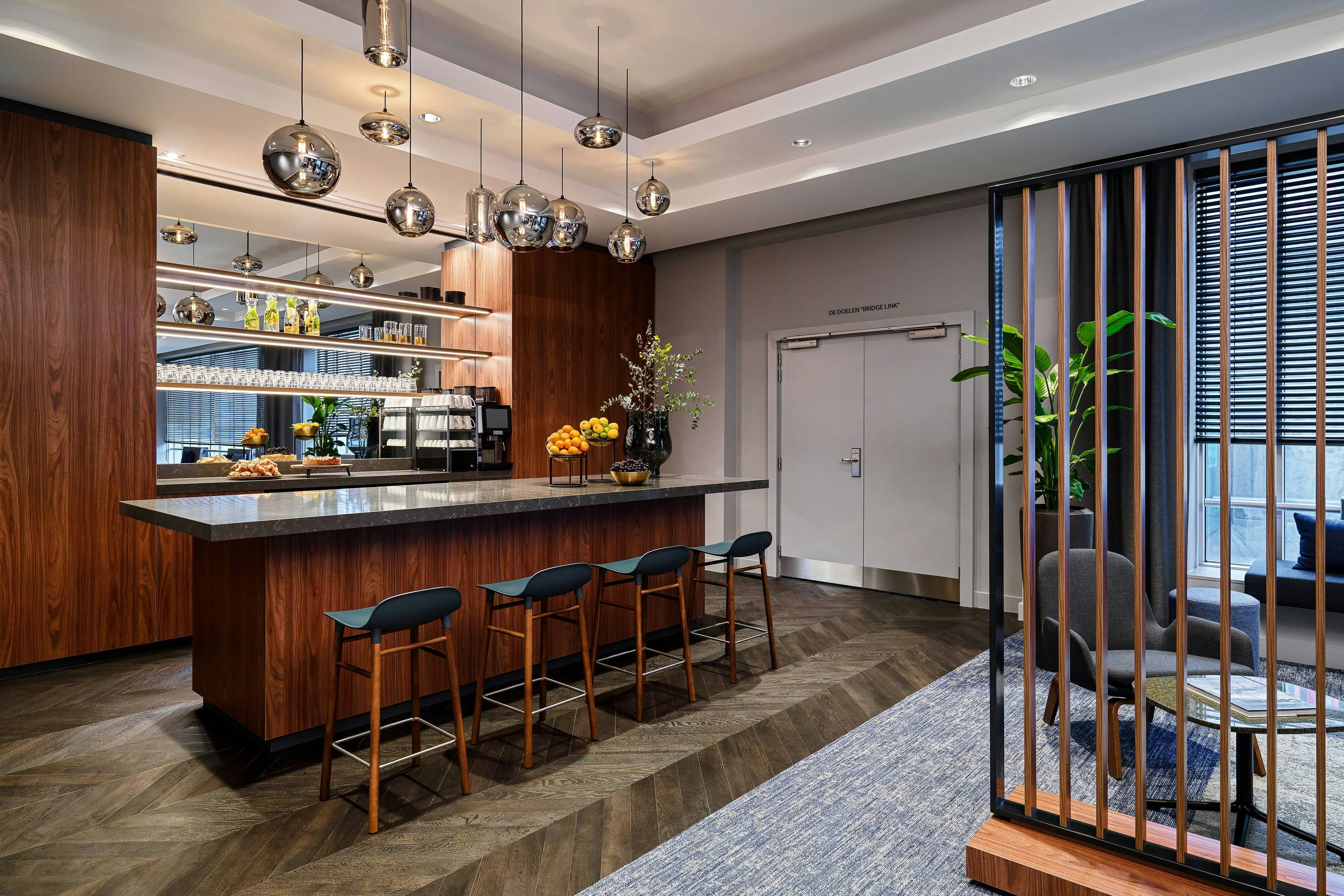 Rotterdam Marriott Hotel 40/56