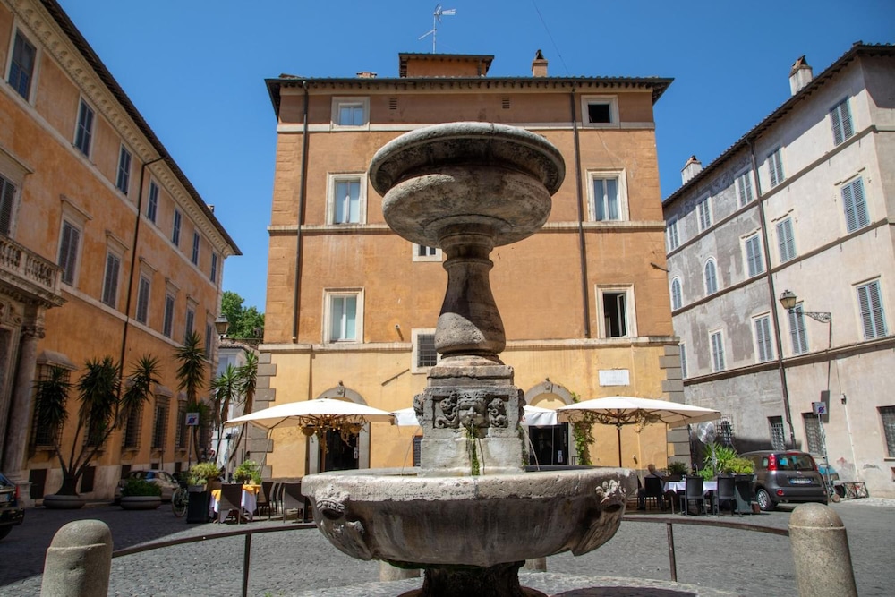 The Right Place 4U Roma Navona Terrace Luxury Rooms 22/35