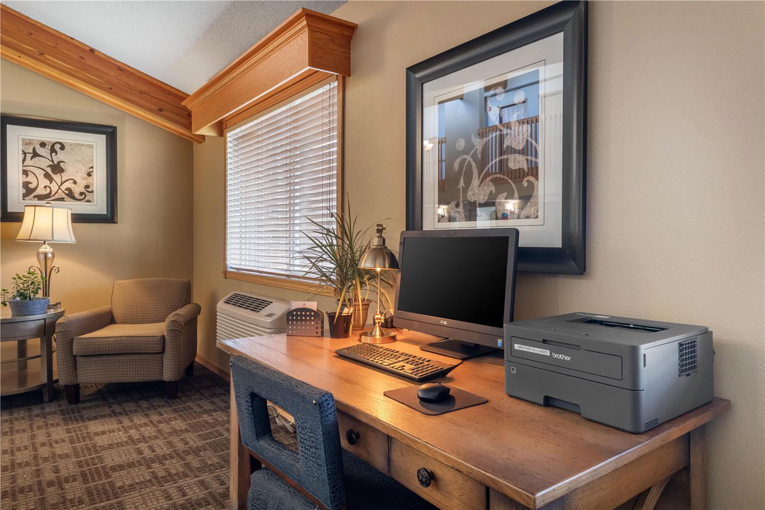 SureStay Plus Hotel by Best Western Litchfield 4/7