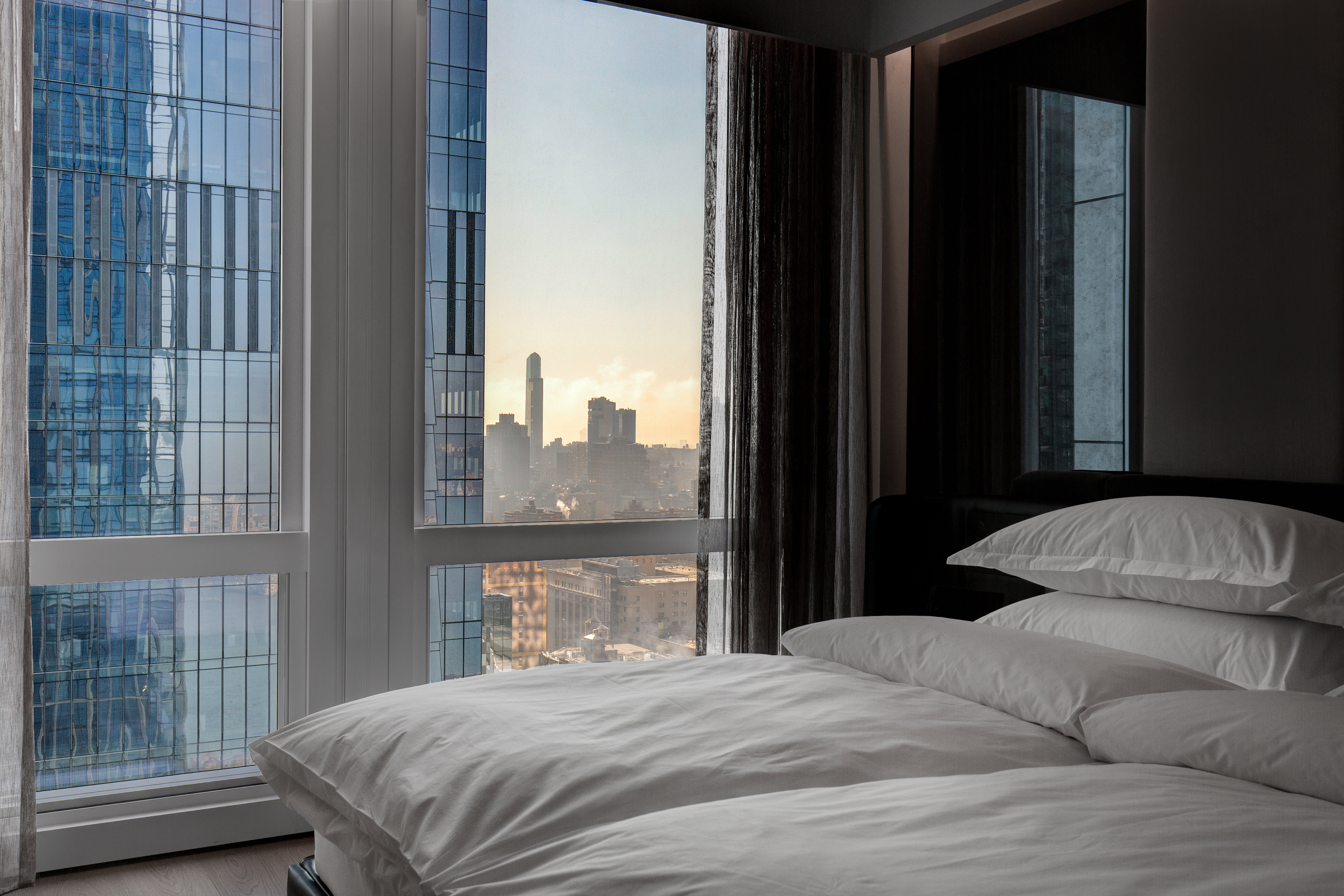 Equinox Hotel 13/78