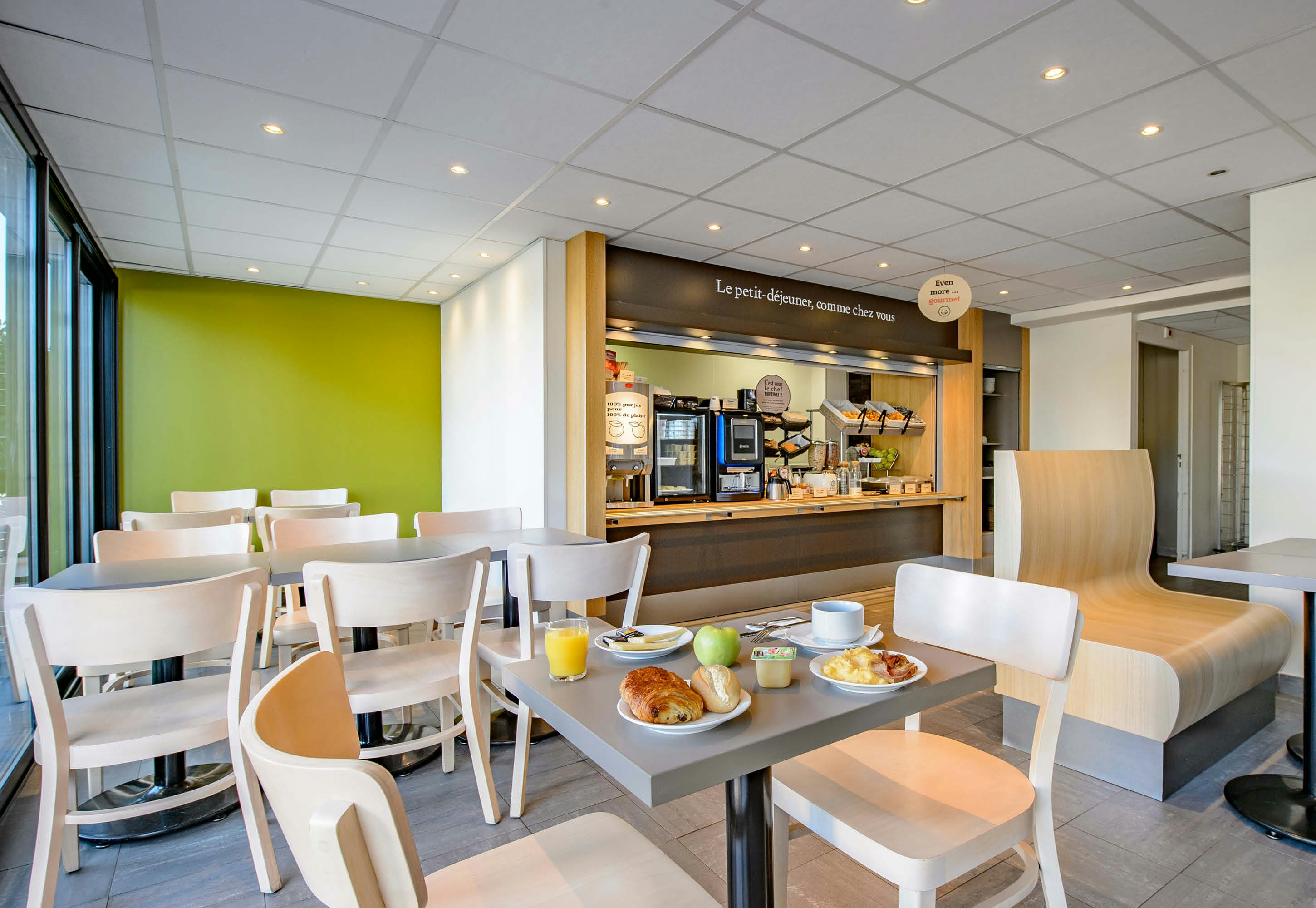 B&B HOTEL Nimes Ville Active 11/16