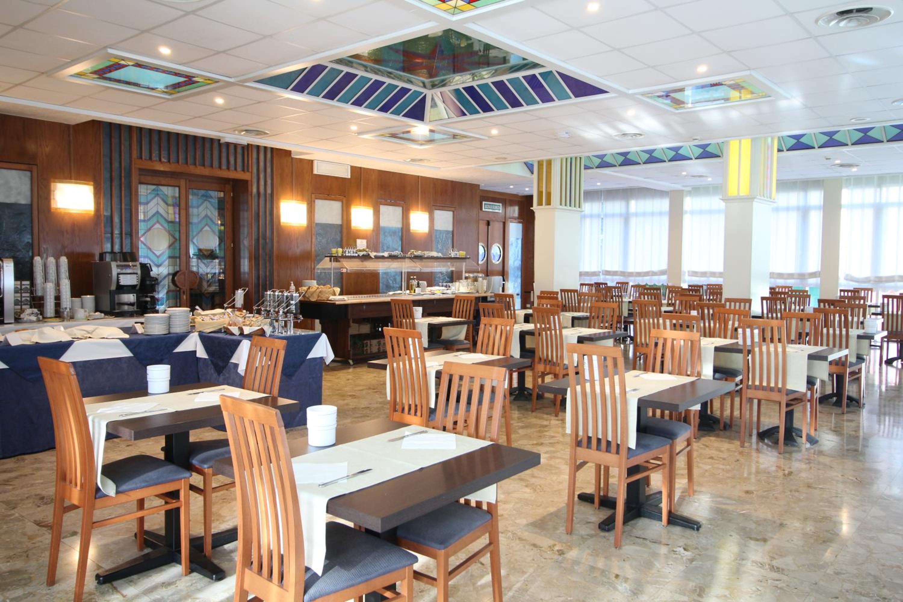 Continental B&B City Hotel 35/50