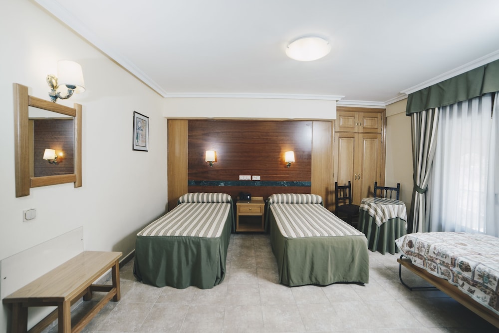 Hostal Los Gavilanes 2 27/50