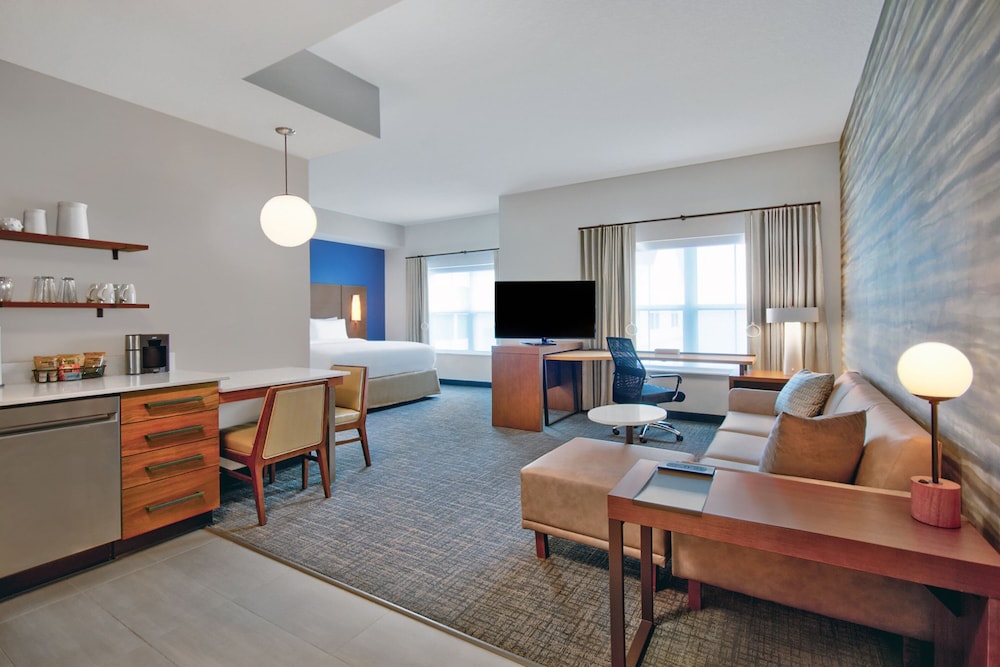 Residence Inn by Marriott Orlando at Flamingo Crossings Town Center 19/45