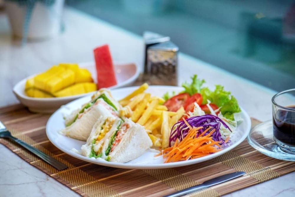 De Lavender Bangkok Hotel 62/70