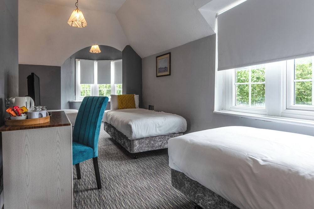 Best Western The Plough Hotel 13/50