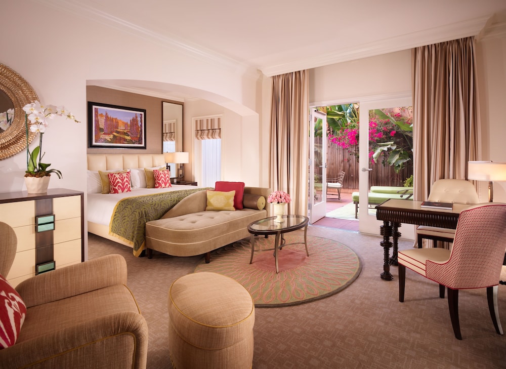 The Beverly Hills Hotel 73/96