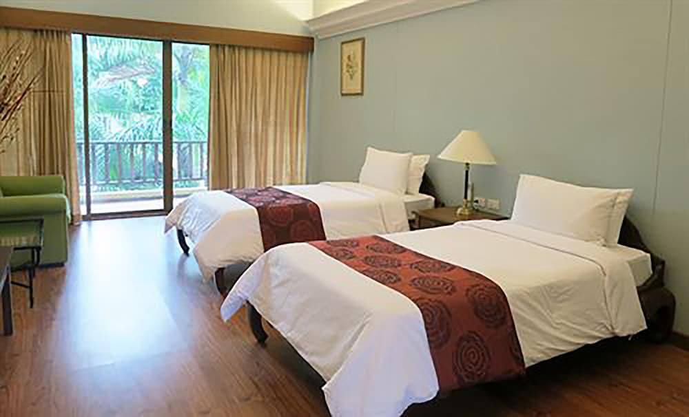 Mae Pim Resort Hotel 20/56