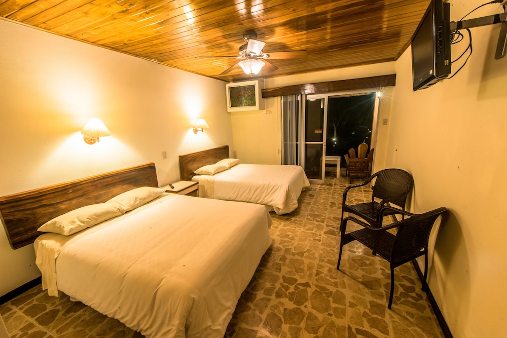 Room, 2 Double Beds, Beach Front