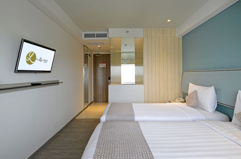 La Lisa Hotel Surabaya 23/58