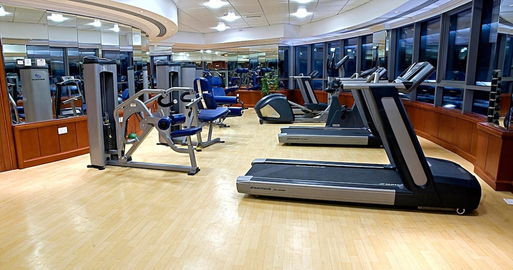 DoubleTree by Hilton Dubai Port Saeed. 35/65