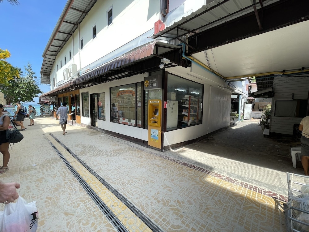 Slinky Hostel 15/29