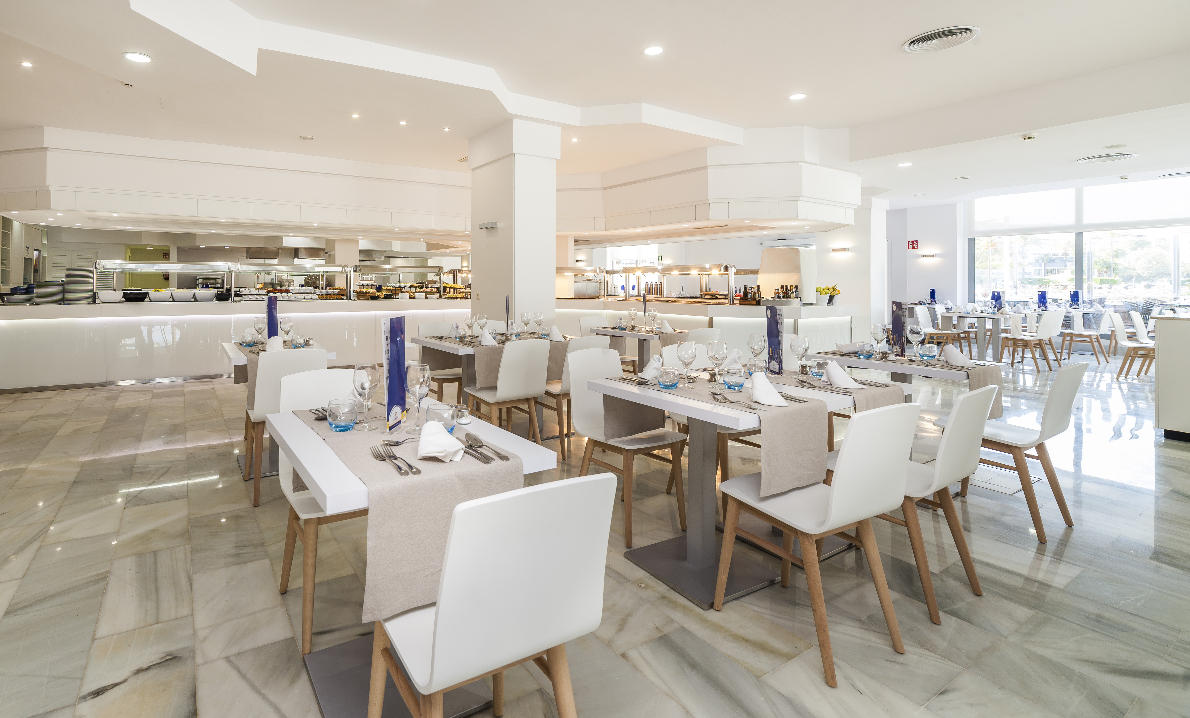 Globales Santa Lucia Hotel 24/50
