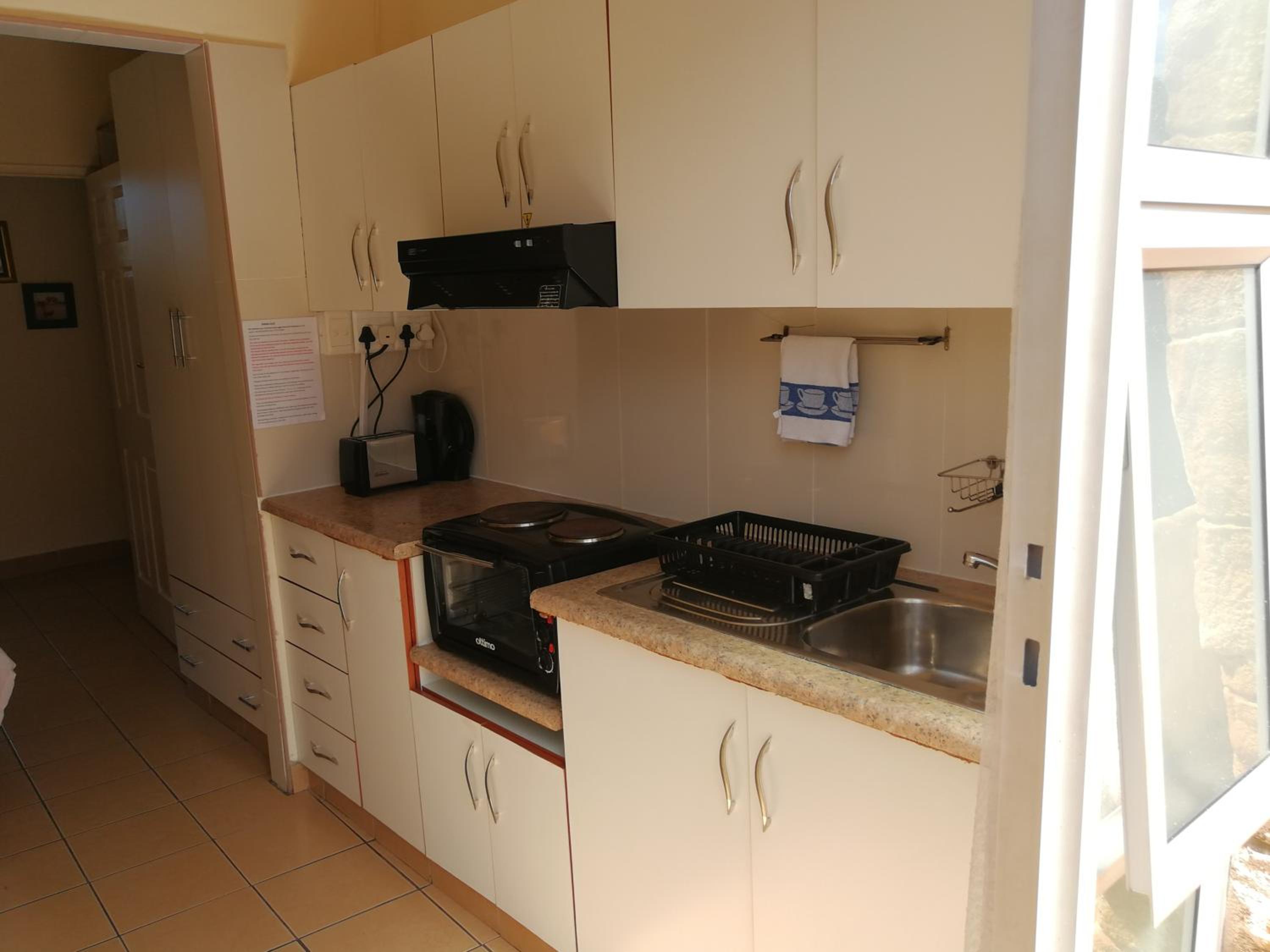 Bluff Accommodation - Aybriden Self-Catering 5/50
