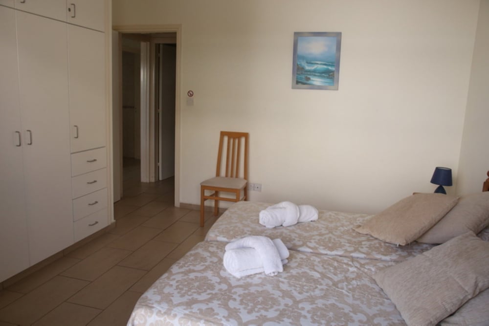 Kings Holiday Apartments 13/42