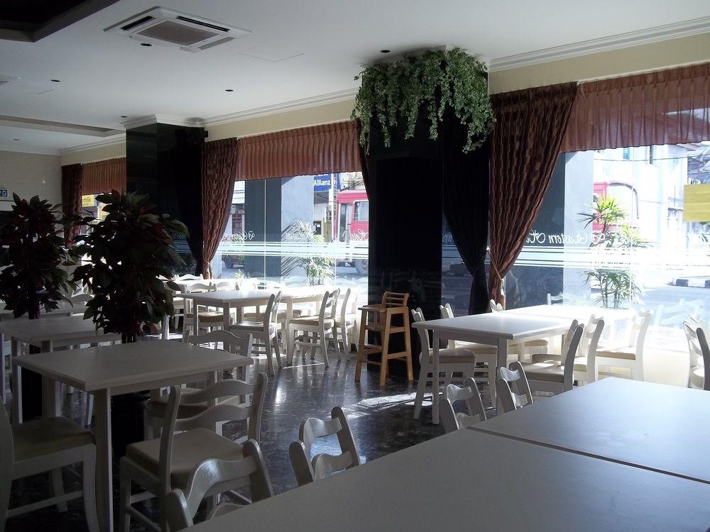 D'eastern Hotel 21/28