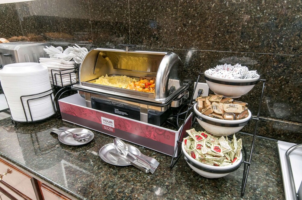 Comfort Inn & Suites Mount Pocono 21/50