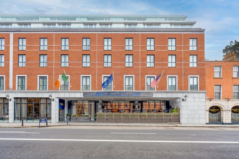 The Trinity City Hotel 6/59