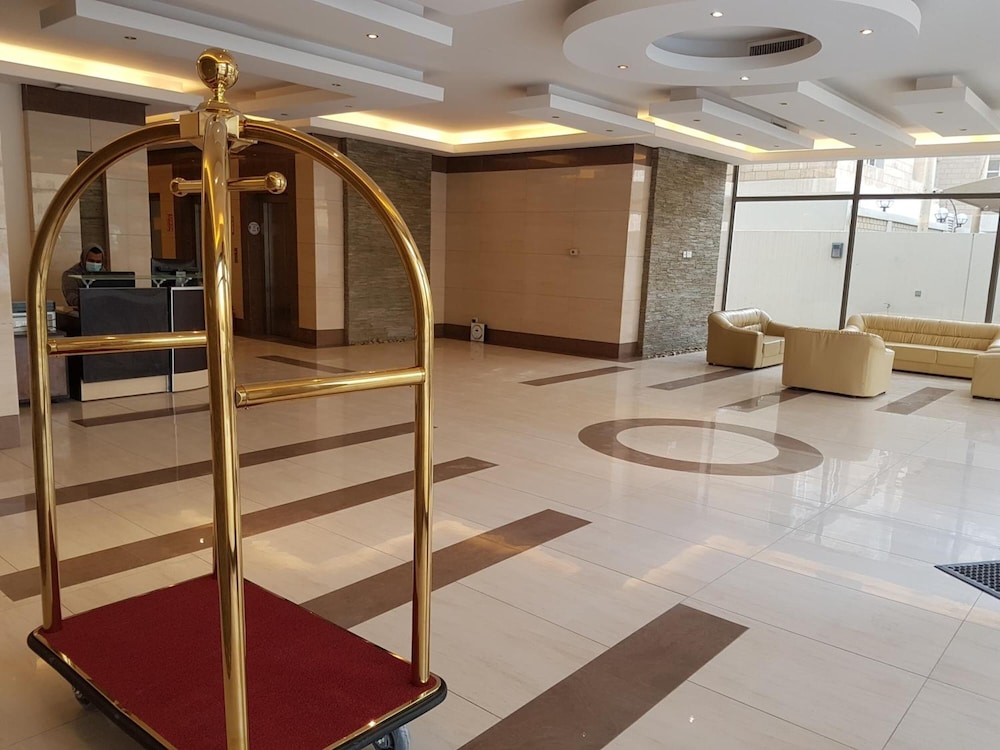 Magic Suite Al Mahboula - 2 8/36