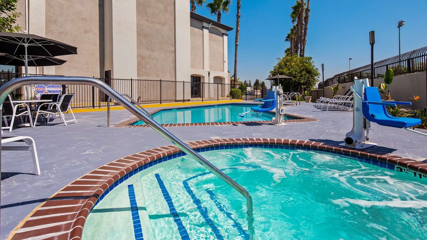 Best Western Plus Anaheim Orange County Hotel 35/36